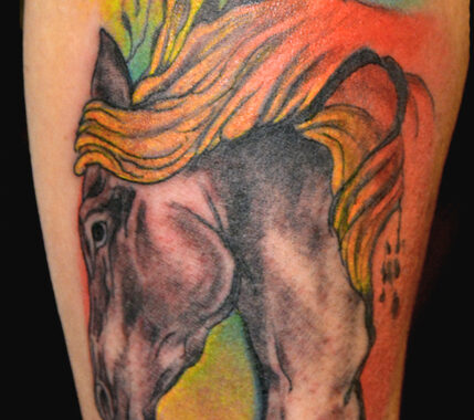 Tatouage cheval coloré