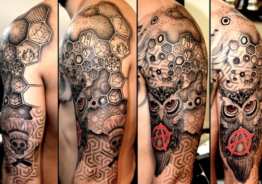 Tatouage réaliste cubique
