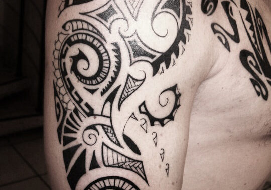 Tatouage maori réalisé à Aix-en-Provence